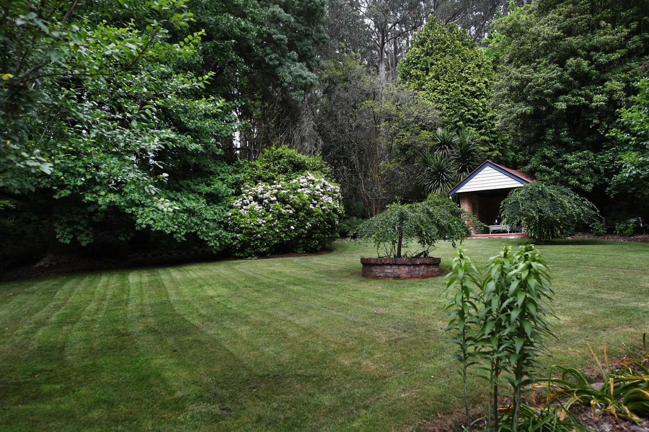 Cambridge Cottages Olinda Exterior photo