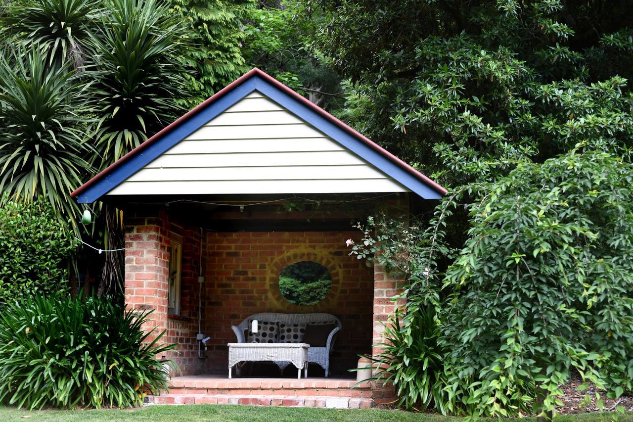 Cambridge Cottages Olinda Exterior photo