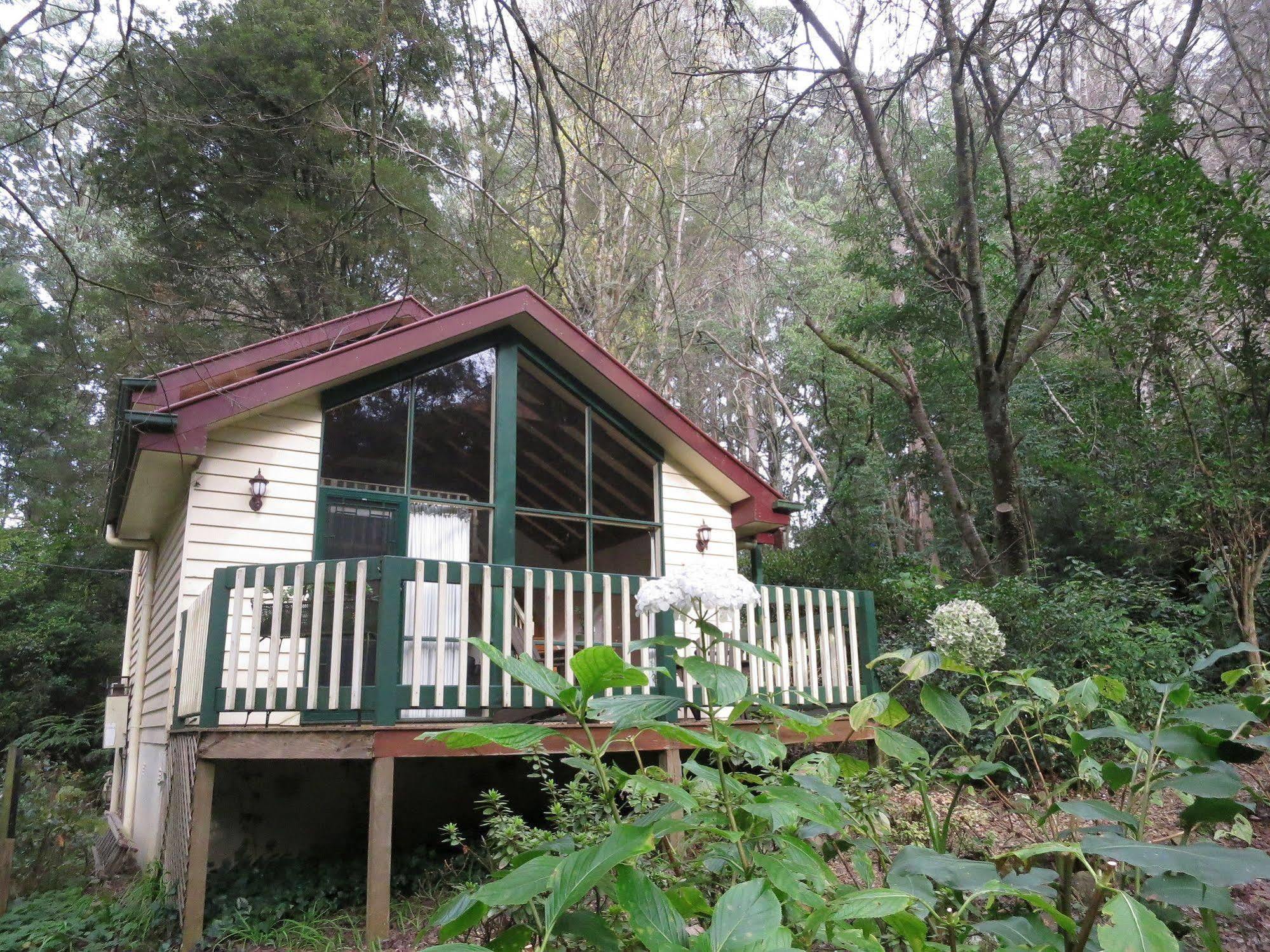 Cambridge Cottages Olinda Exterior photo